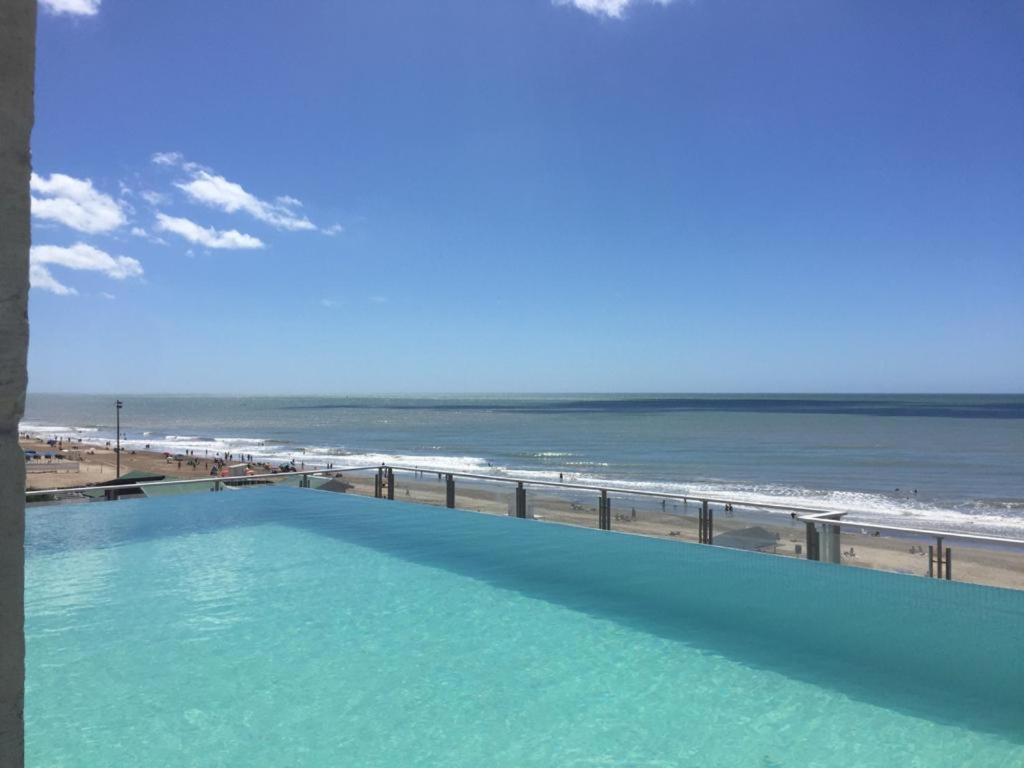 Eighteen Apartments Villa Gesell Esterno foto