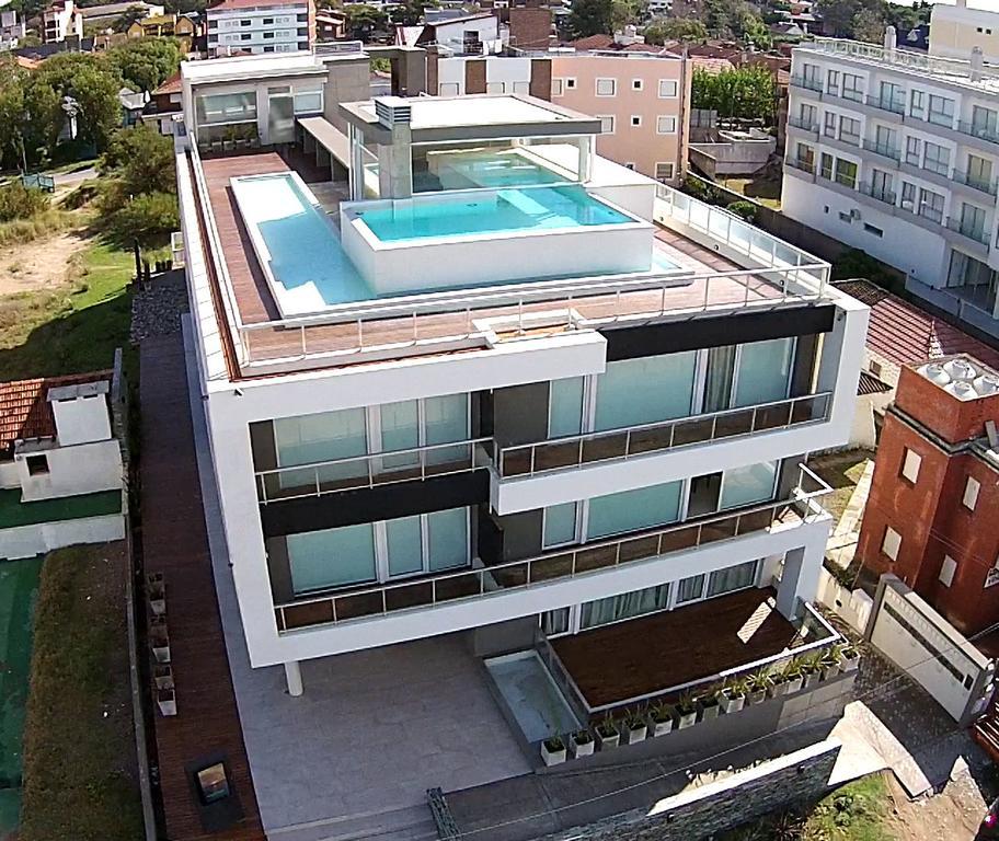 Eighteen Apartments Villa Gesell Esterno foto