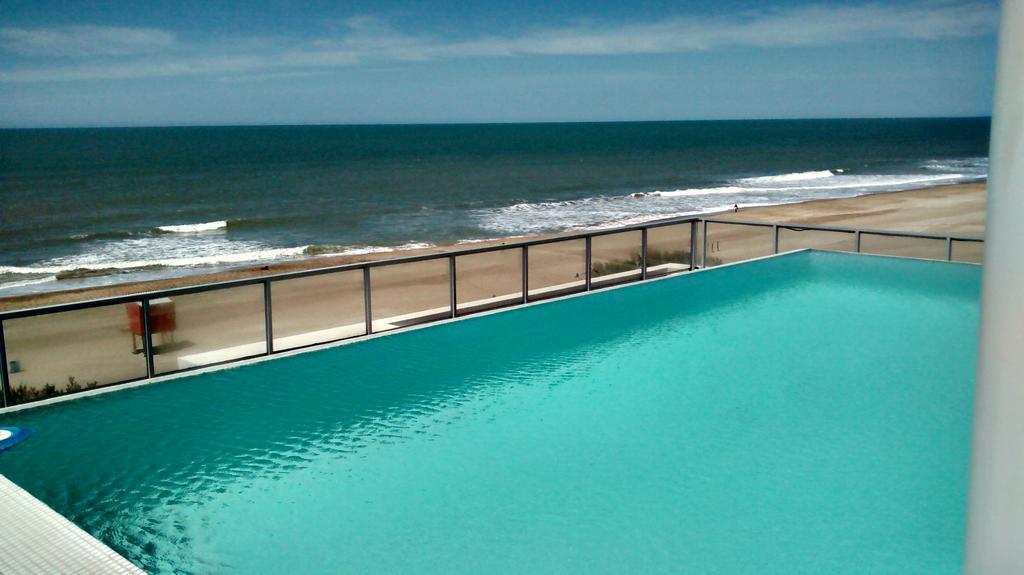 Eighteen Apartments Villa Gesell Esterno foto