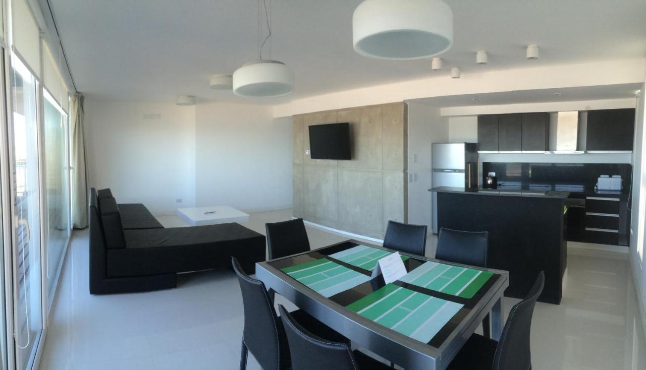 Eighteen Apartments Villa Gesell Esterno foto